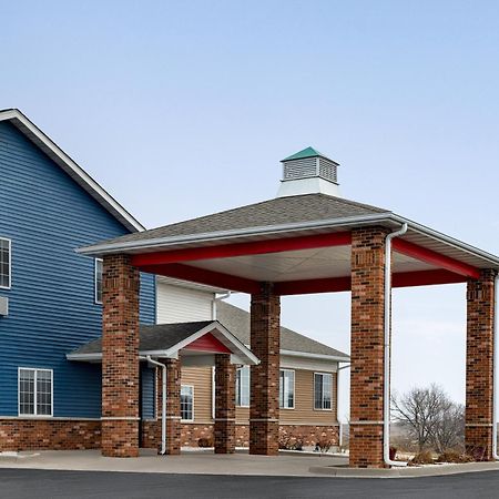 Americinn By Wyndham Williamsburg Exterior foto